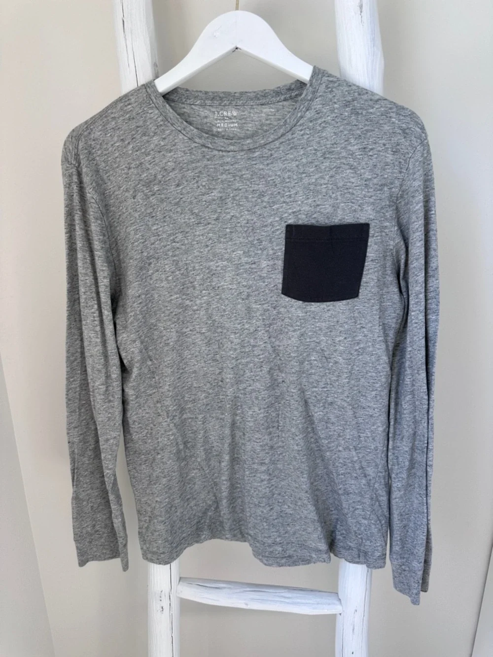 J. Crew Heather Gray Long Sleeve Tee with Dark Grey Chest Pocket Size Medium